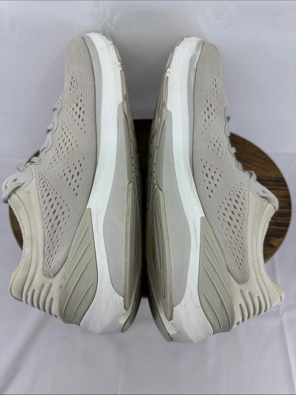 Topo Athletic Womens Ultrafly 4 Grey/Grey Running Shoes, sz 9.5